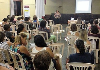 destaque-palestra-educacao-5-3-2018-gislaine-conceicao-do-rio-verde-mg