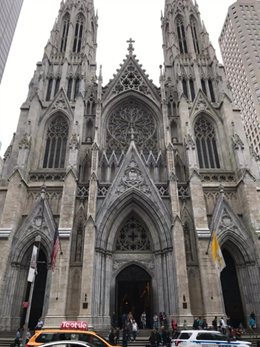 english-immersion-new-york-clarion-fatri-millennium-times-square-Catedral-St-Patrick